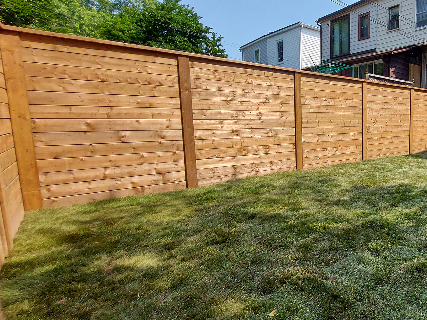 Maple Vaughan Ontario residential fencing company